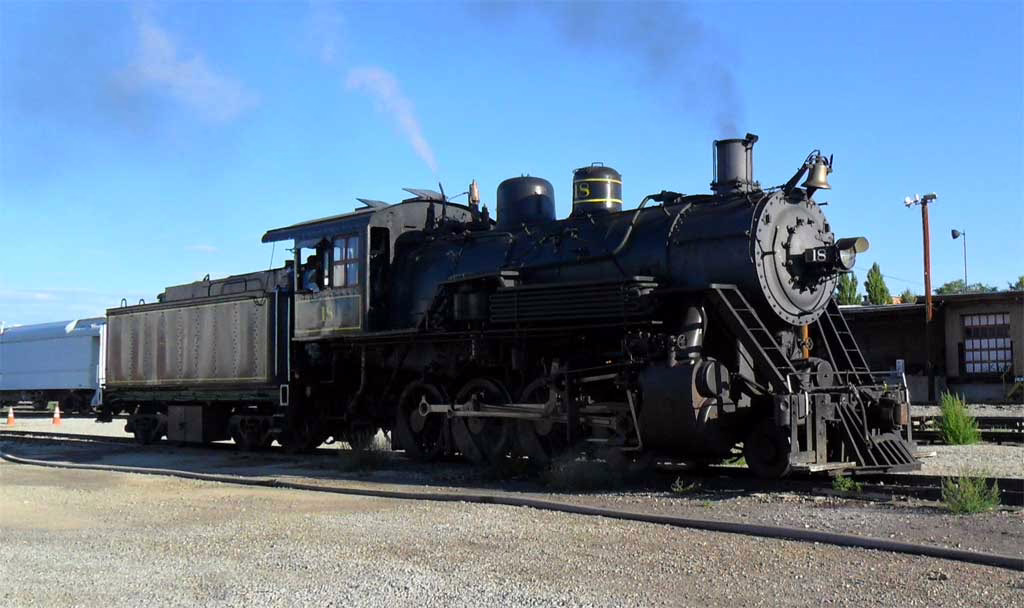 2-8-0 consolidation steam engine