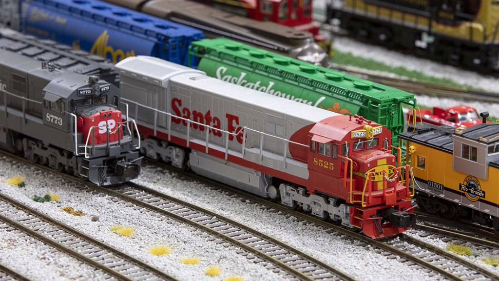 s scale engines